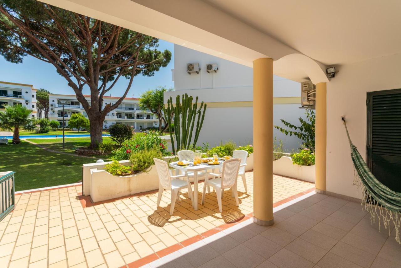 Host Wise - Amazing Sunny Flat - Swimming Pool & Terrace Apartment