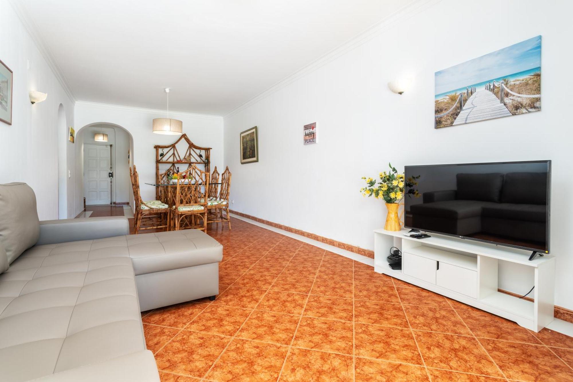 Apartment Host Wise - Amazing Sunny Flat - Swimming Pool & Terrace *
